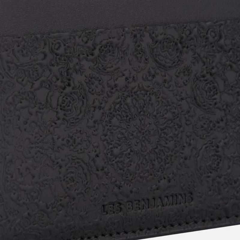 Embossed Card Holder 016 Black