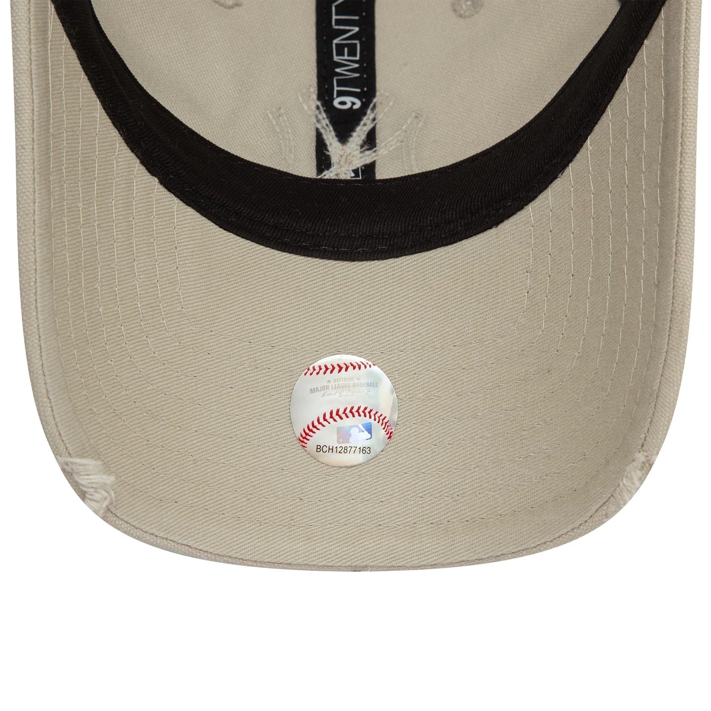 New Era Şapka - NEW YORK YANKEES DISTRESSED BEIGE CLOTH STRAP Ayarlanabilir Şapka