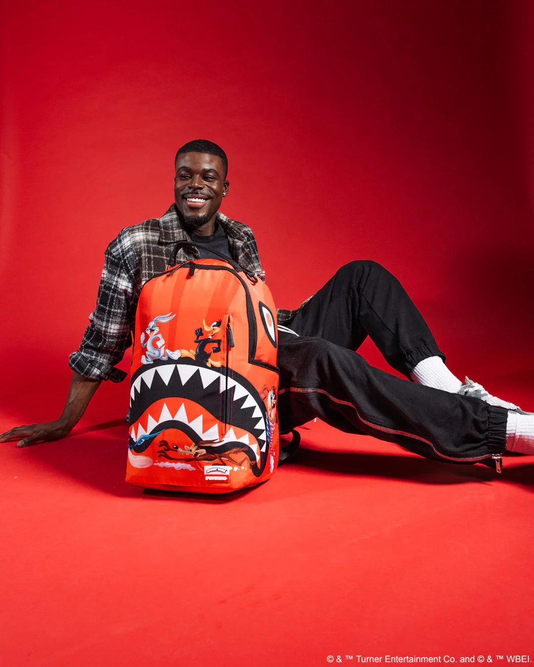Sprayground - LOONEY TUNES SHARK RUN DLXSR Sırt Çantası