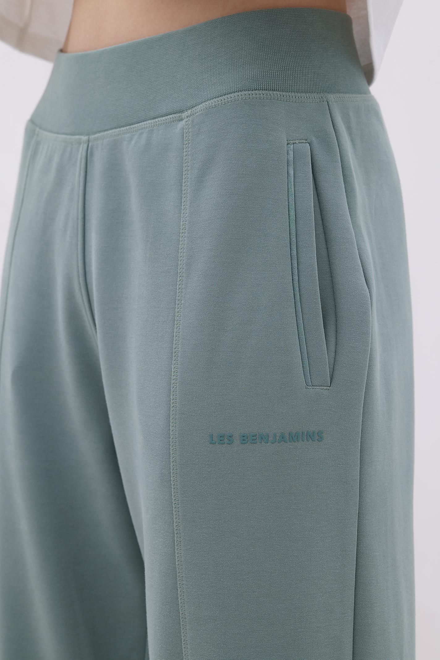 Les Benjamins Sweatpant 407