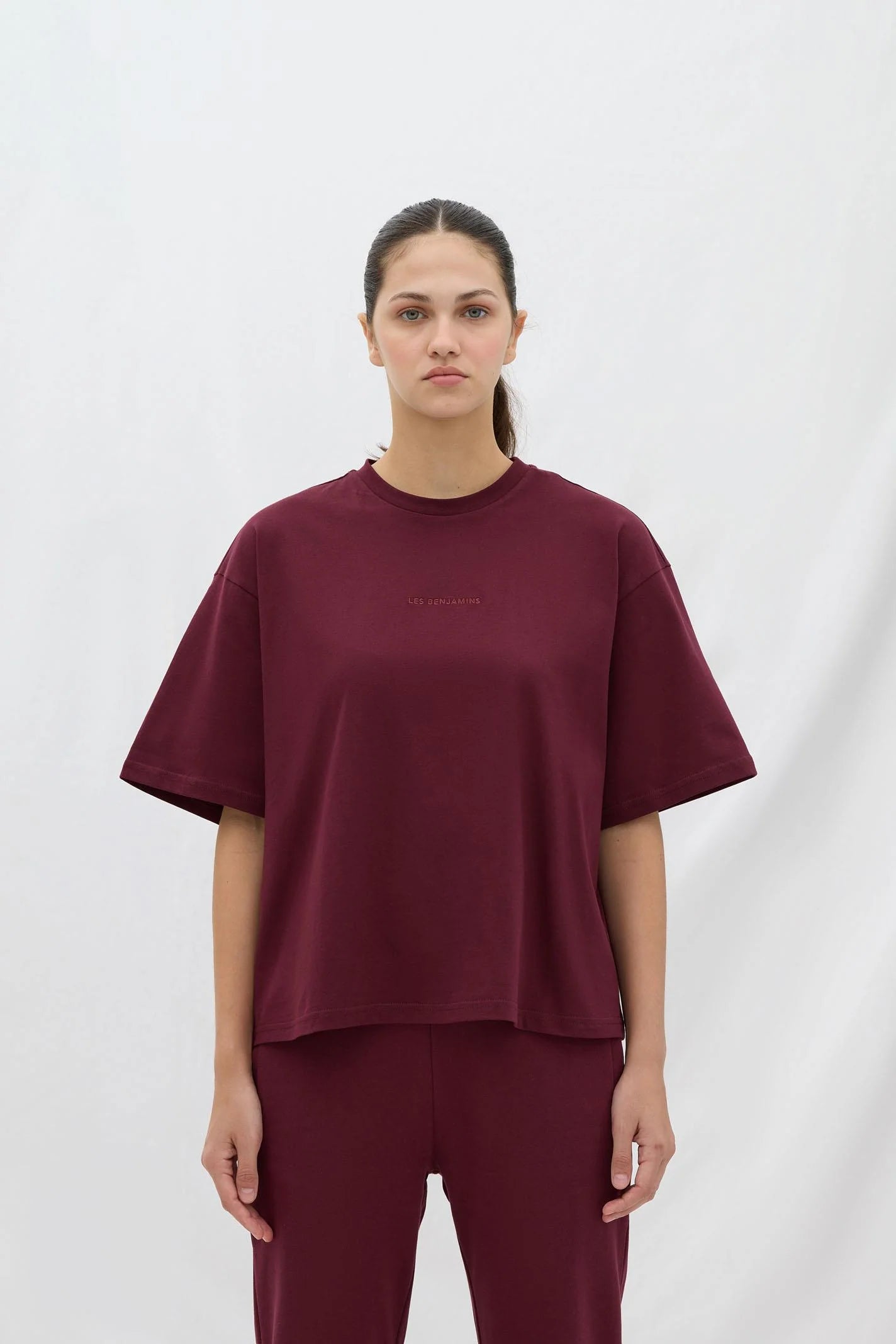 Les Benjamins Short Sleeve Tee 301 Soil Brown - Essentials 7.0