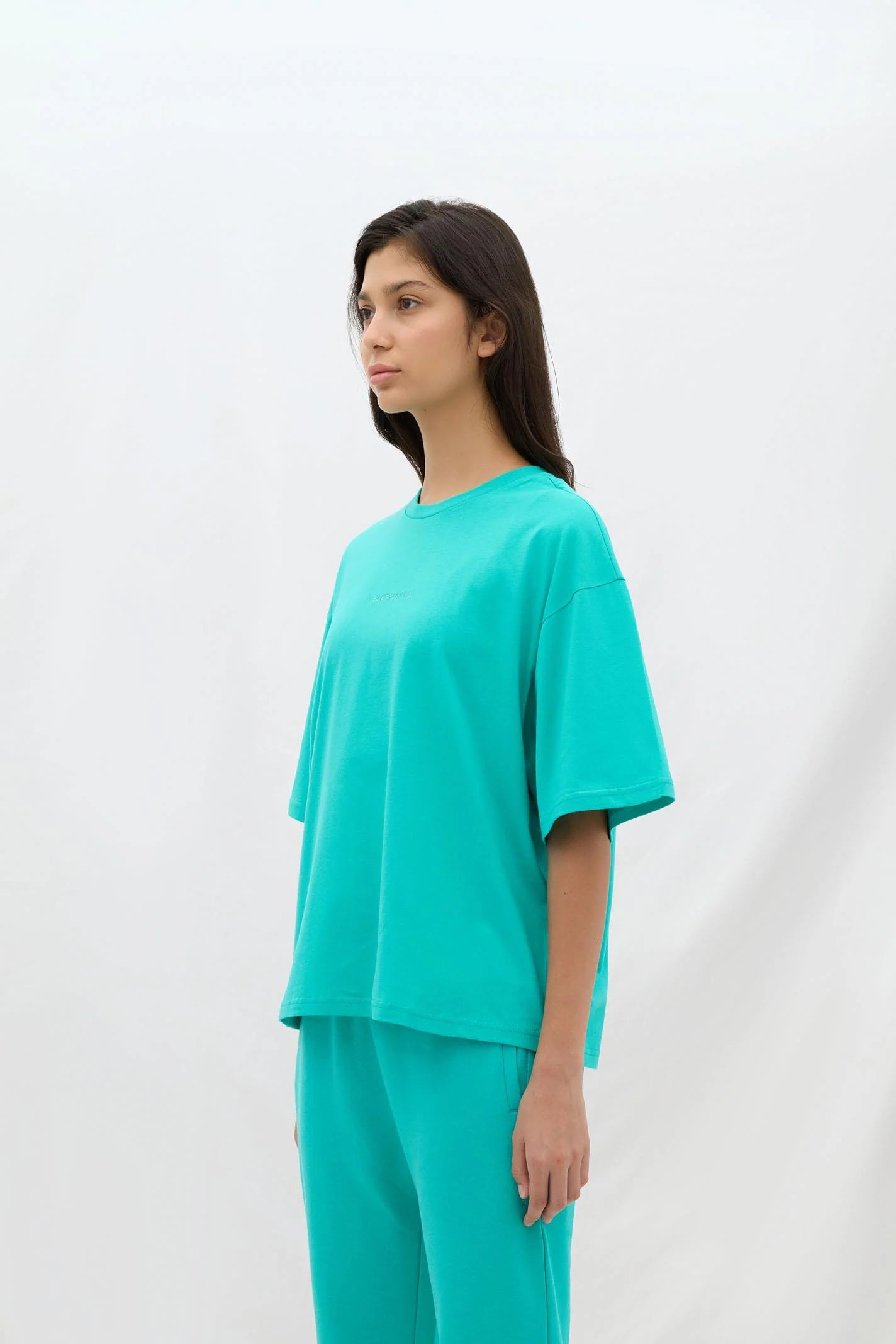 Les Benjamins Short Sleeve Tee 303 Backyard Green - Essentials 7.0