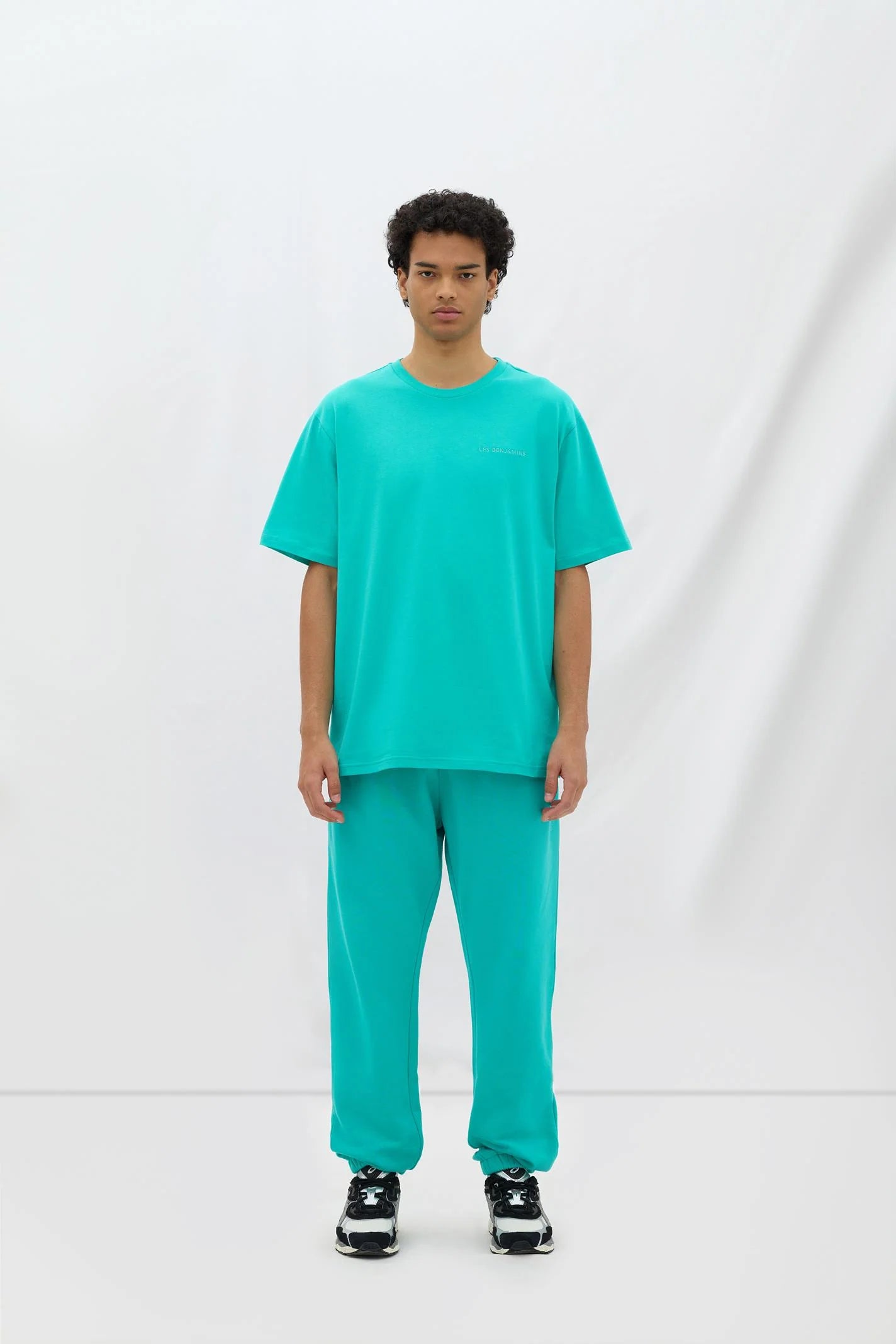 Les Benjamins Short Sleeve Tee 303 - Essentials 7.0