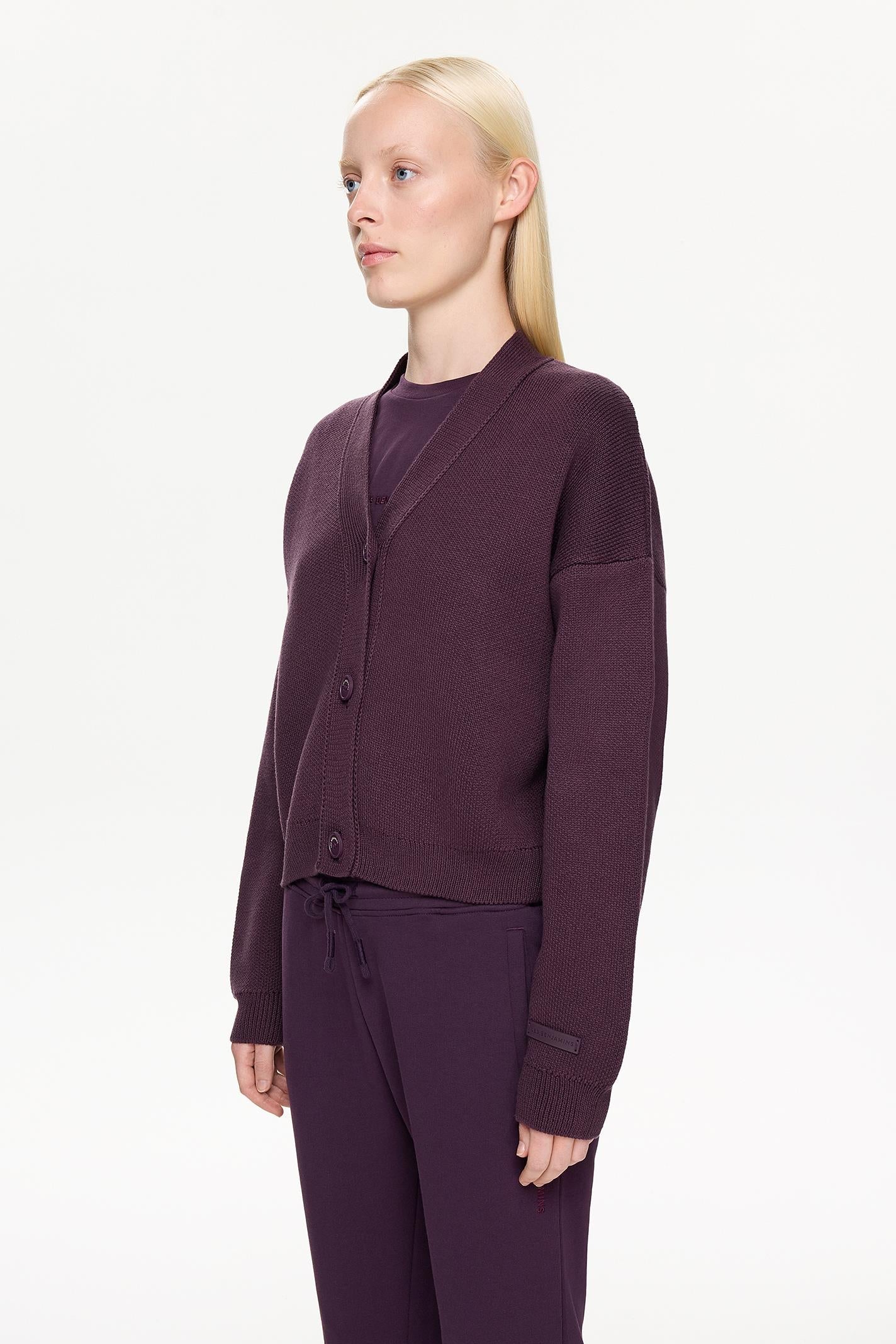 Les Benjamins Cardigan 303 - Essentials 9.0