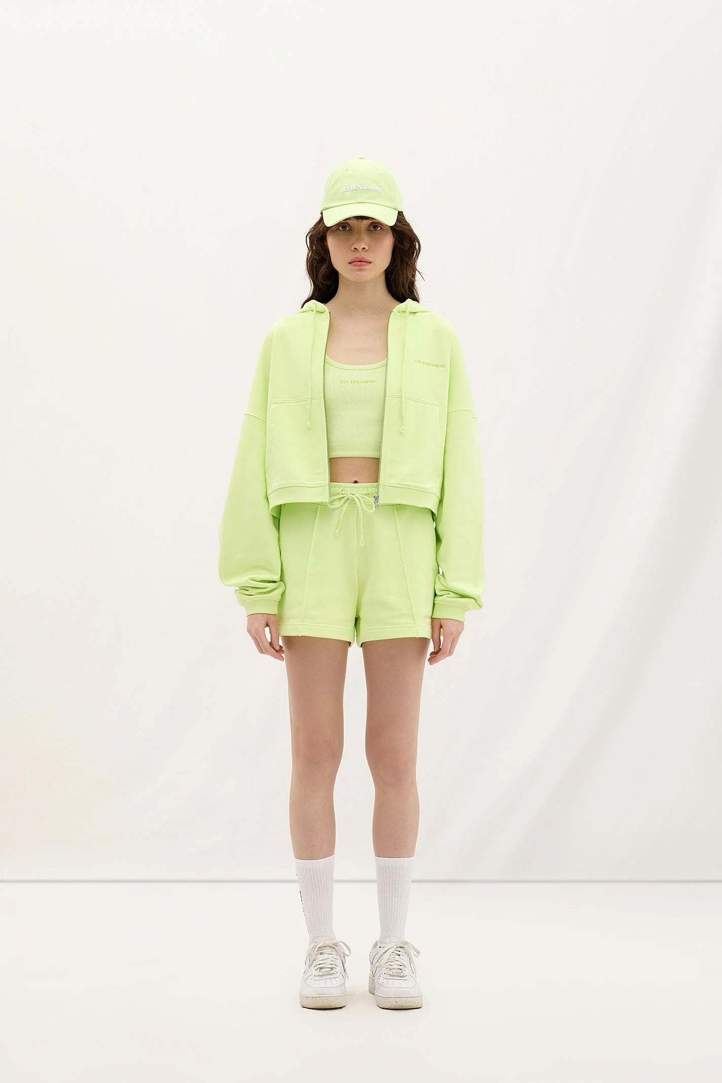 Les Benjamins Kadın Short 301 - Essentials 8.0