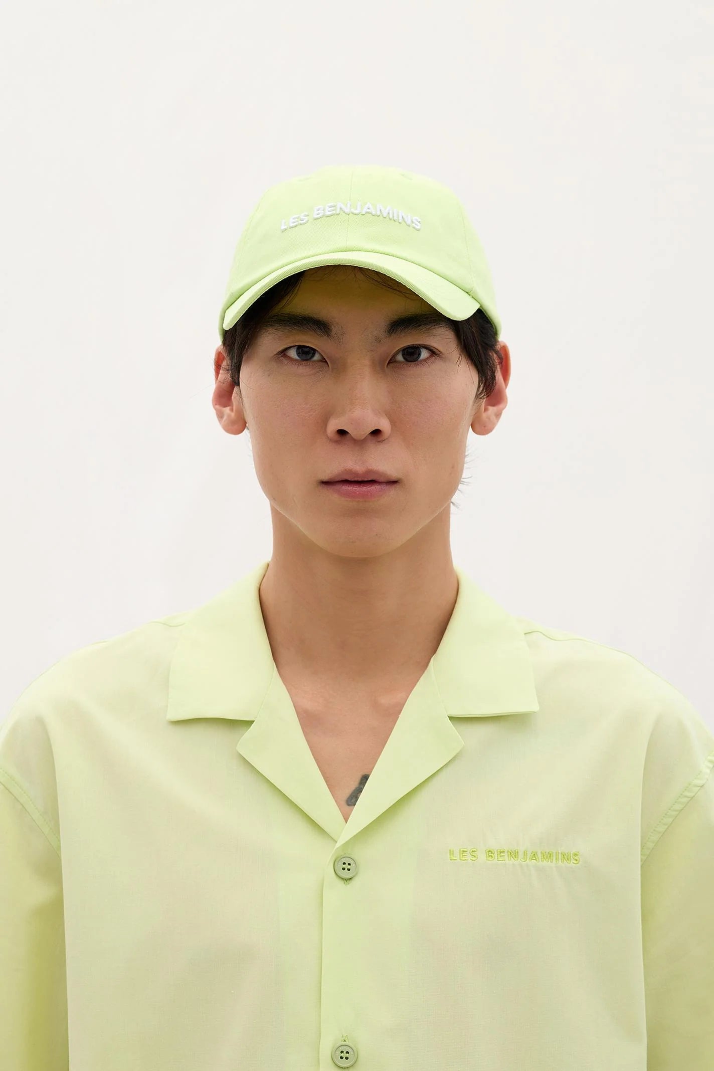 Les Benjamins Short Sleeve Shirt 301 - Essentials 8.0
