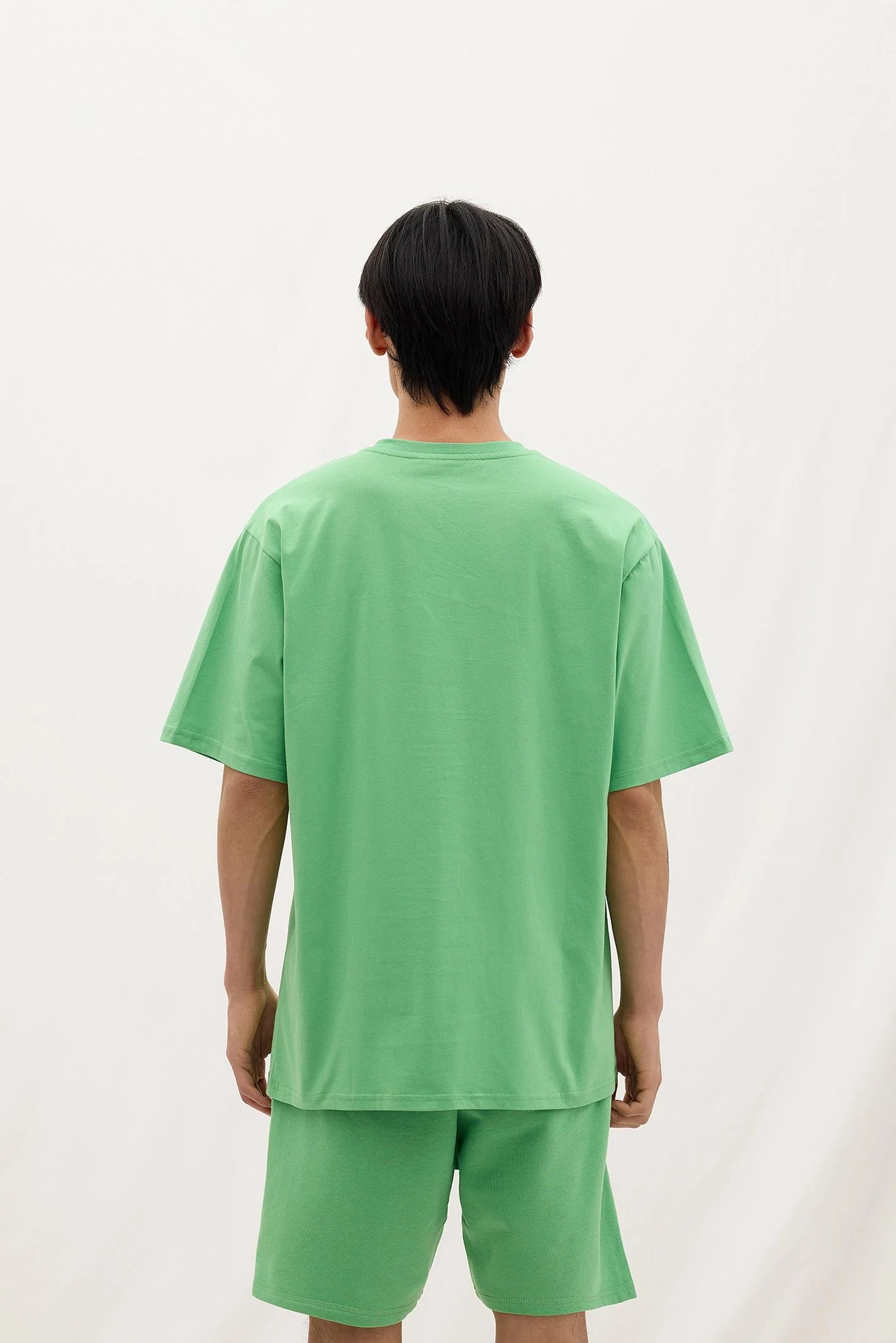 Les Benjamins Short Sleeve Tee 305 - Essentials 8.0
