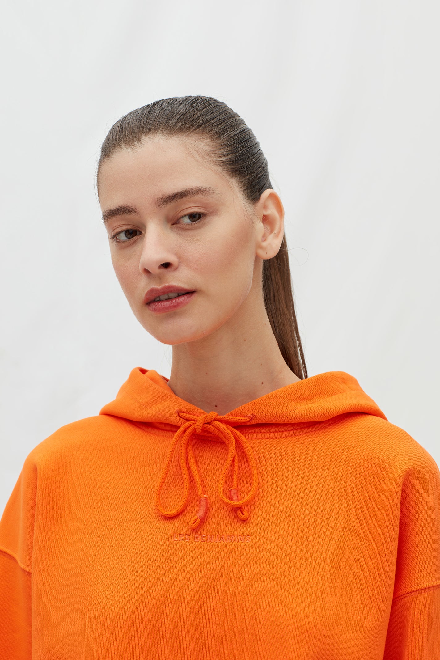 Les Benjamins Hoodie 302 - Eklektik House