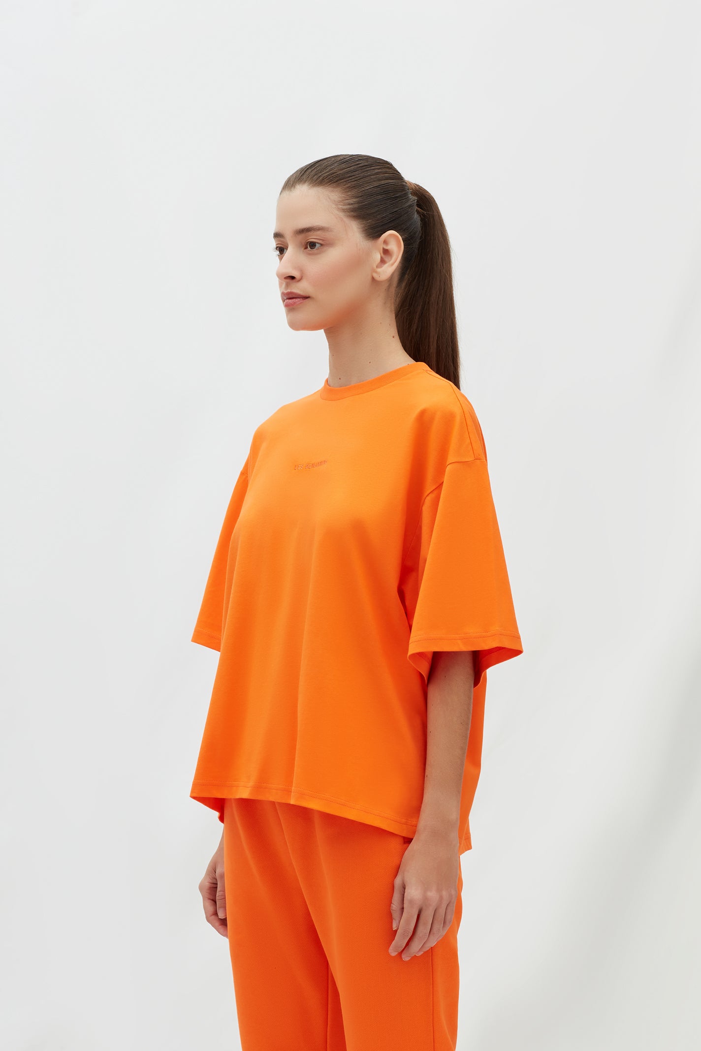 Les Benjamins Cropped Oversized Tee 302 - Eklektik House