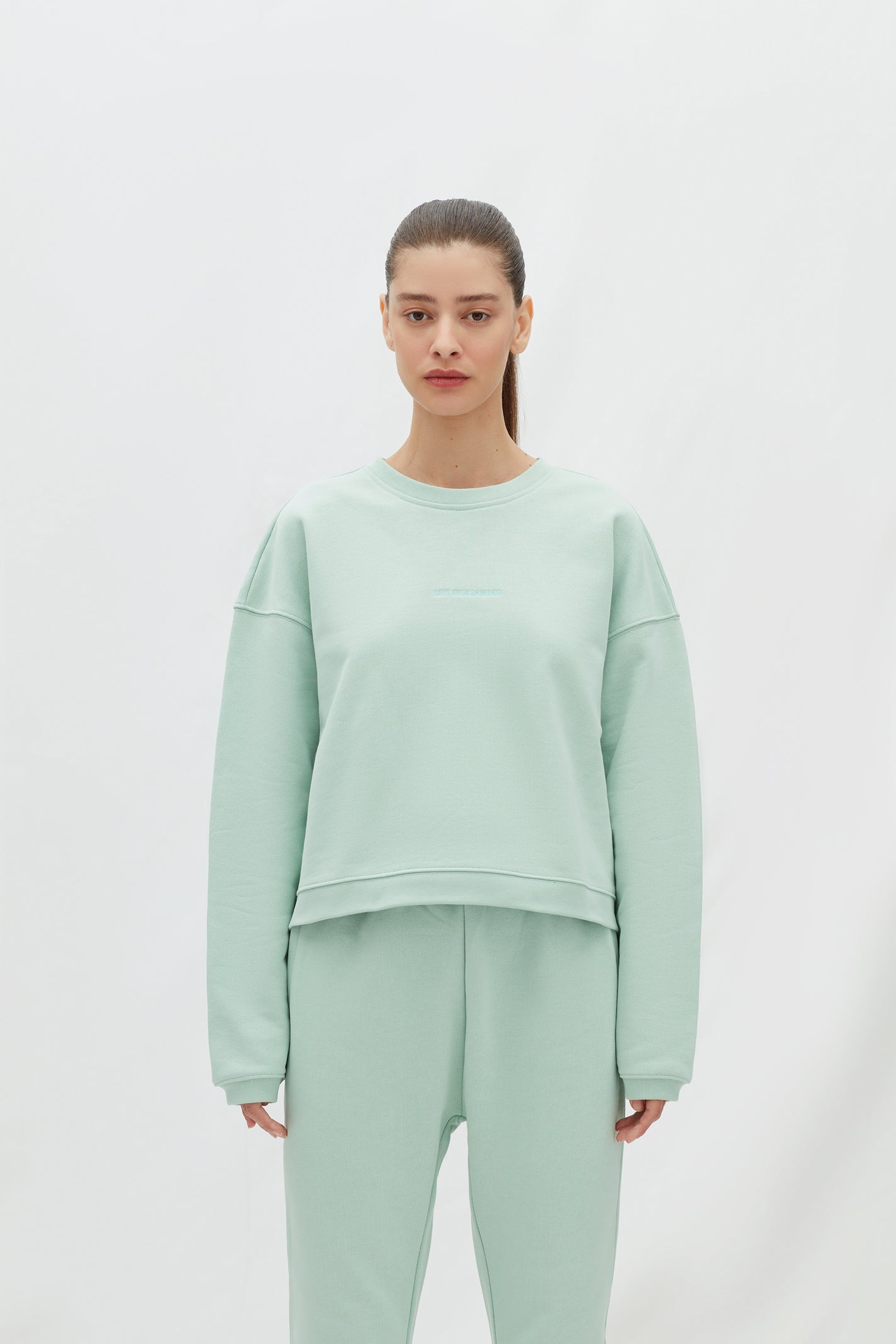 Les Benjamins Sweatshirt 304 - Eklektik House