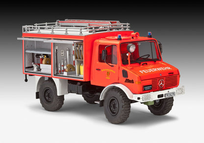 Revell MercedesBenz Unimog U 1300 L TLF 8/18 Maket