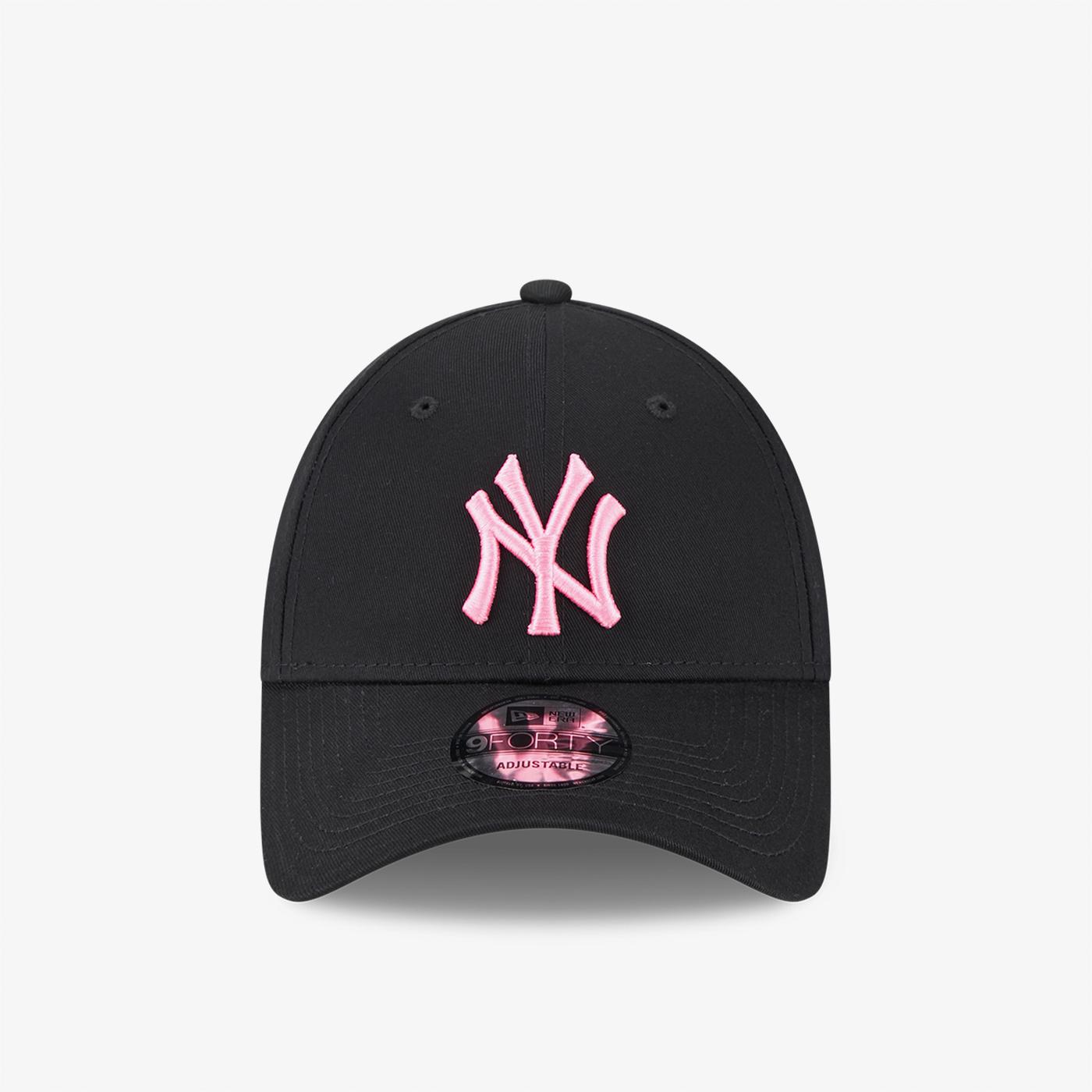 New Era Şapka - Neon 9Forty Neyyan Ayarlanabilir Şapka