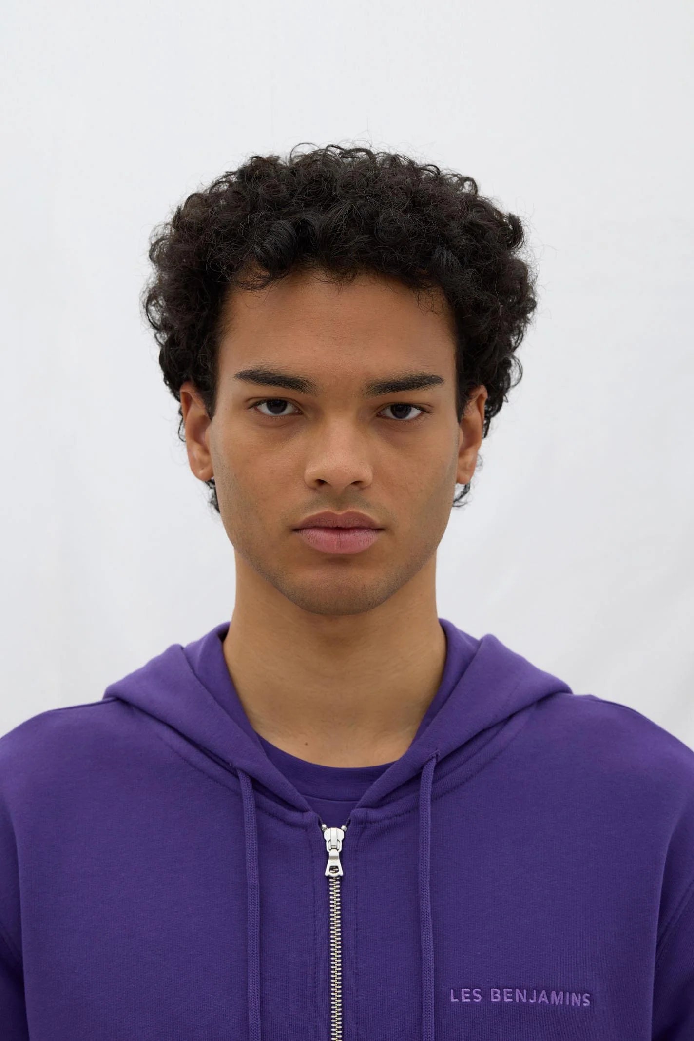 Les Benjamins Zip Hoodie 305 - Essentials 7.0