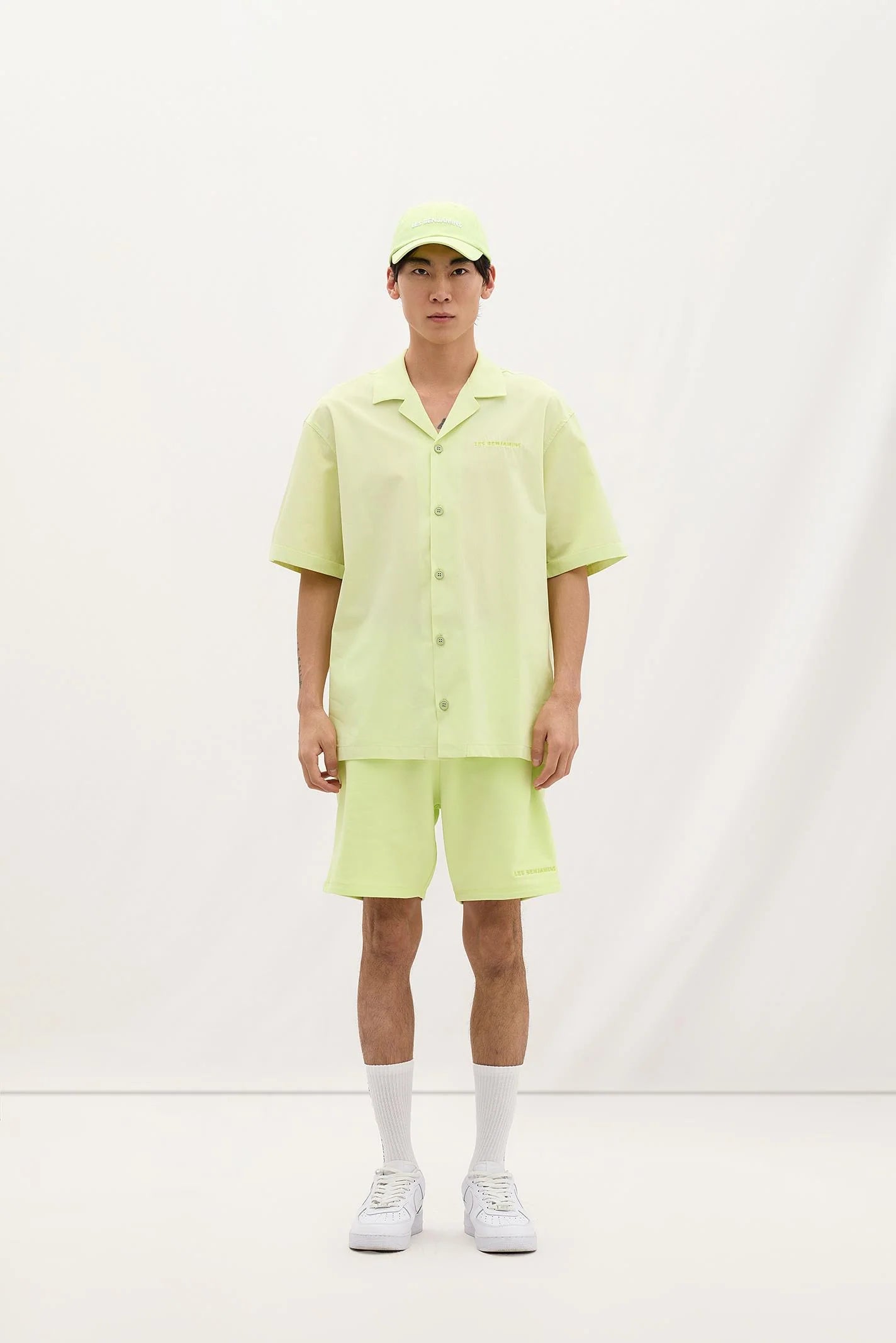 Les Benjamins Short Sleeve Shirt 301 - Essentials 8.0