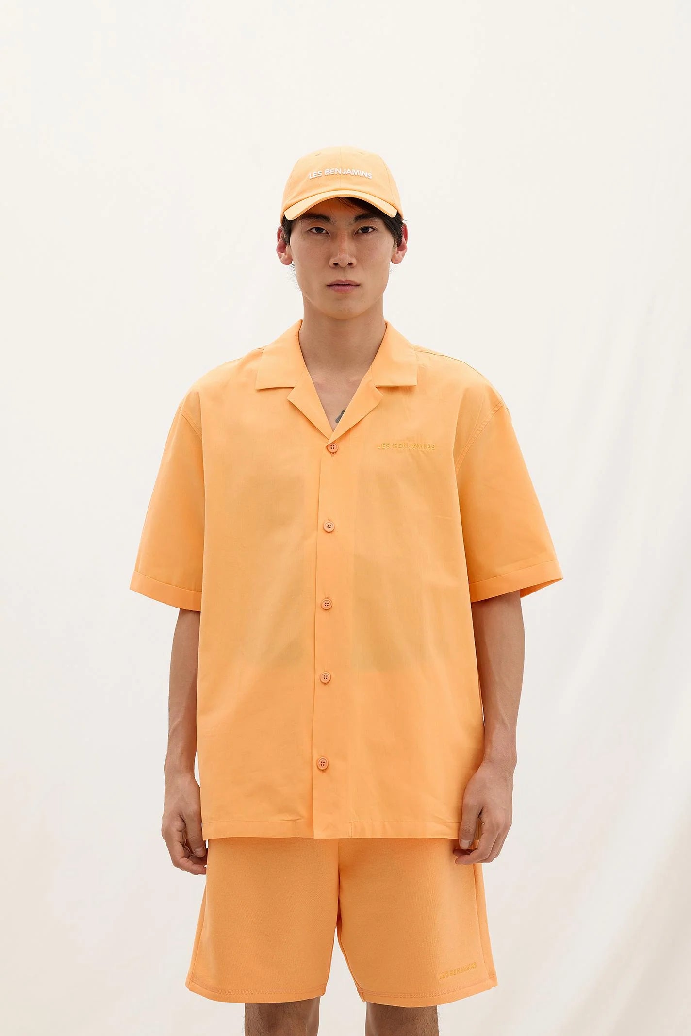 Les Benjamins Short Sleeve Shirt 302 - Essentials 8.0