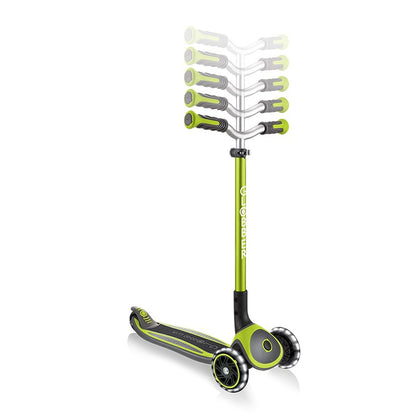 Globber Master Işıklı Katlanabilir Scooter - Yeşil