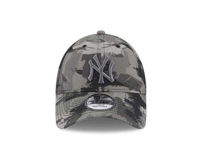 New Era Şapka - New York Yankees Painted All Over Print Grey 9FORTY Ayarlanabilir Şapka